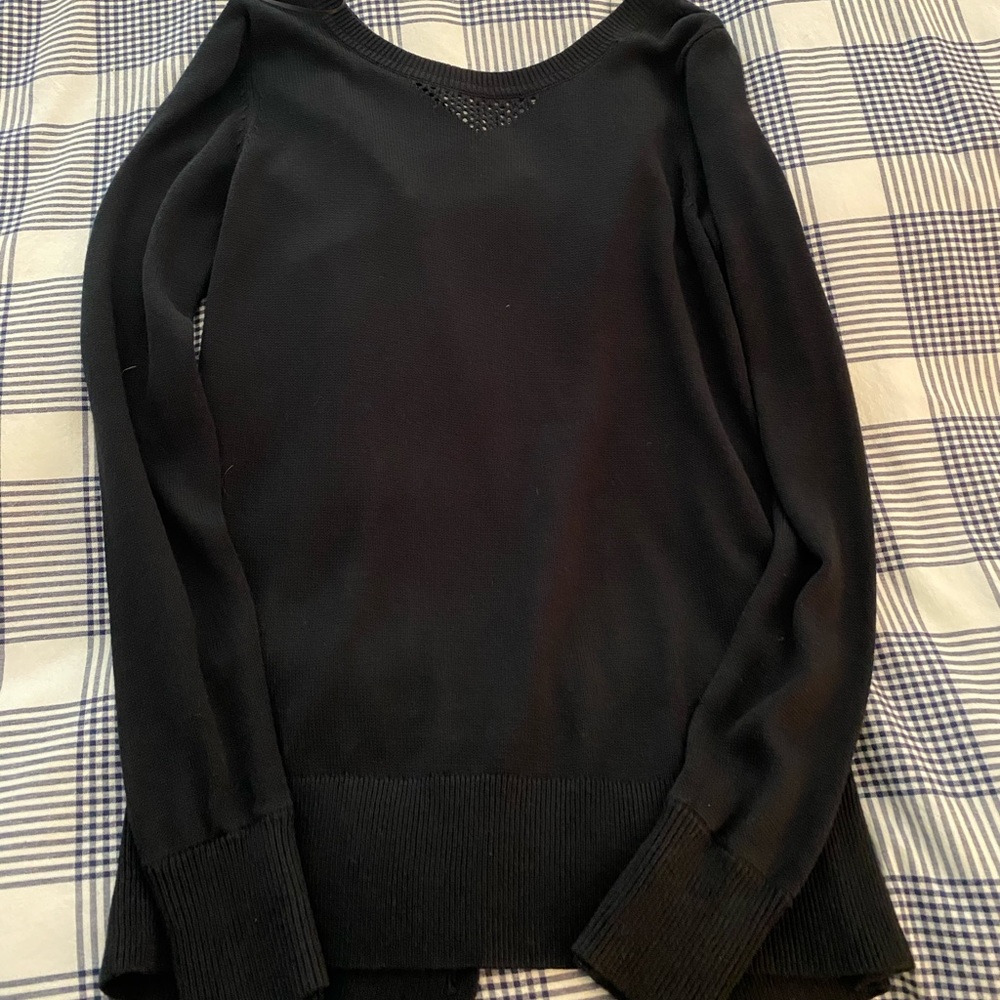 Lululemon Long sleeve sweater